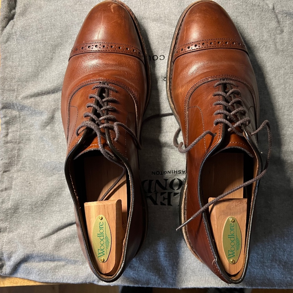 Allen Edmonds Fifth Avenue – Men’s 9 2E (Wide) – Chili Leather – Dainite Sole